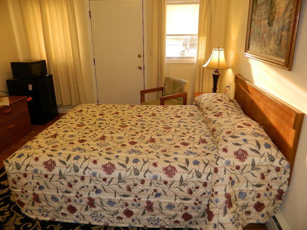 Twin Oaks Motel Manasquan Exterior photo